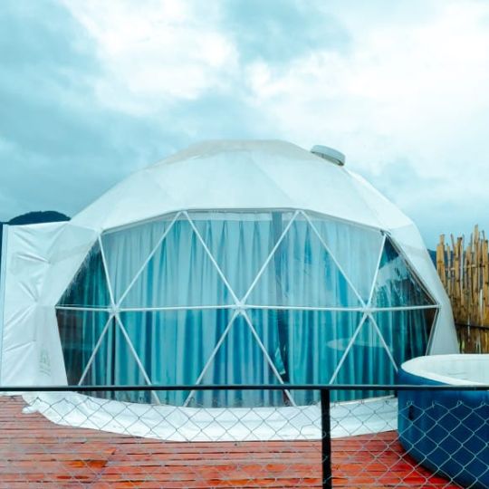 Luxury dome  Room